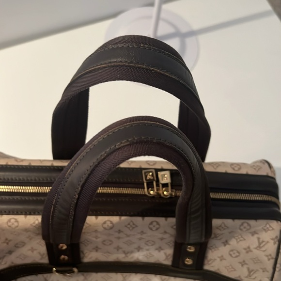 Louis Vuitton Light Tan Brown LV Josephine MG Canvas Handbag - Picture 11 of 17